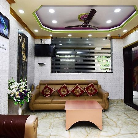 Spot On 45344 Loknath Tower Spot Hotel Krishnanagar ภายนอก รูปภาพ