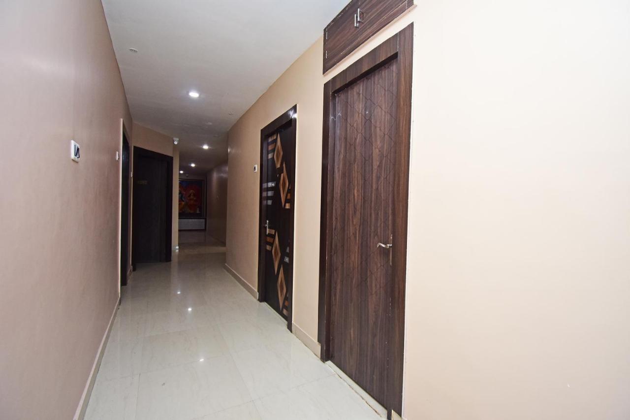 Spot On 45344 Loknath Tower Spot Hotel Krishnanagar ภายนอก รูปภาพ