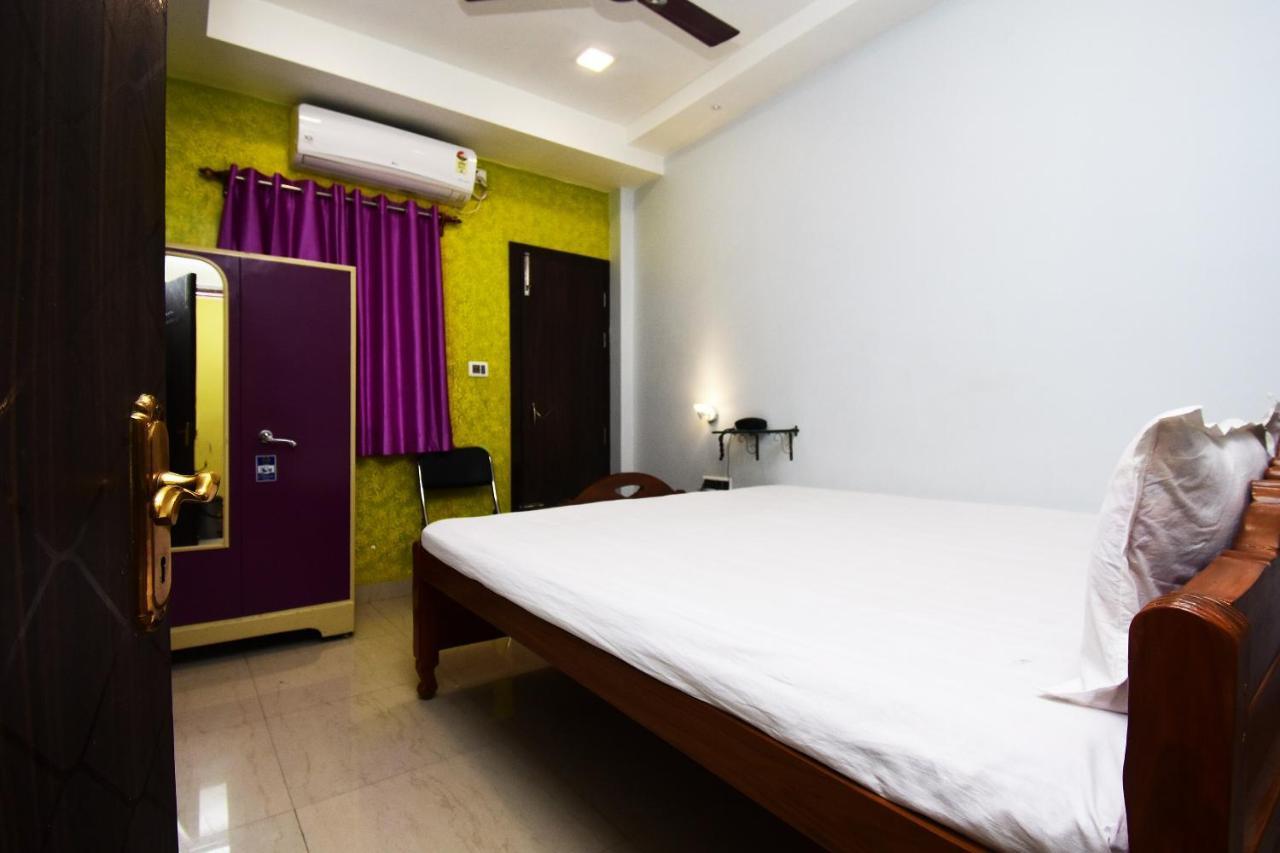 Spot On 45344 Loknath Tower Spot Hotel Krishnanagar ภายนอก รูปภาพ