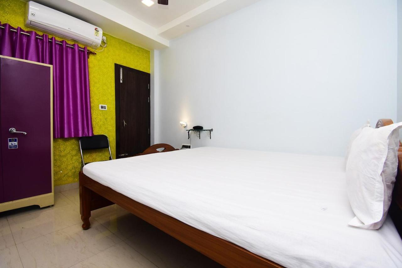 Spot On 45344 Loknath Tower Spot Hotel Krishnanagar ภายนอก รูปภาพ